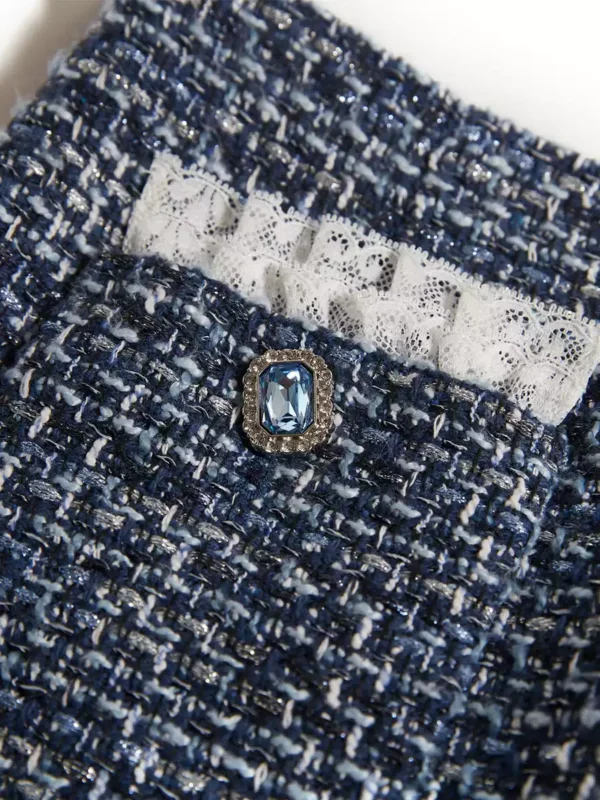 This is a skirt or a short skirt