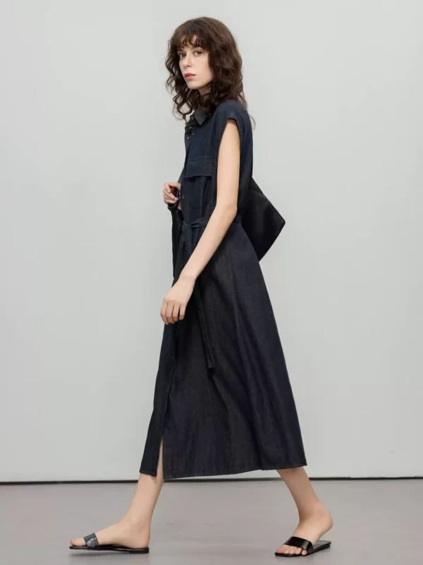 Commuter style lapel denim dress