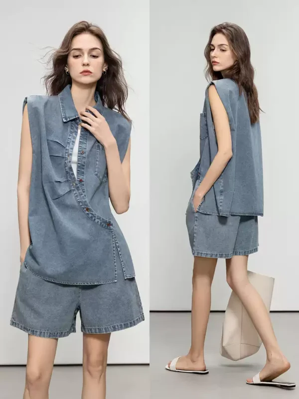 A vintage washed denim shorts suit for women