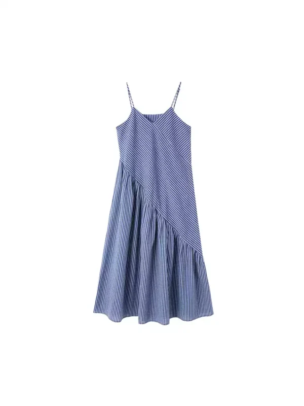 Striped halter dress for a refreshing summer style