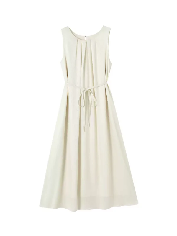 Elegant pleated round-neck dress