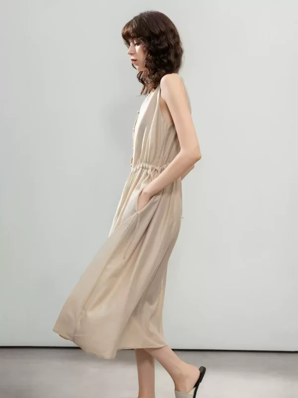 Side-drawstring sleeveless mid-length A-line skirt