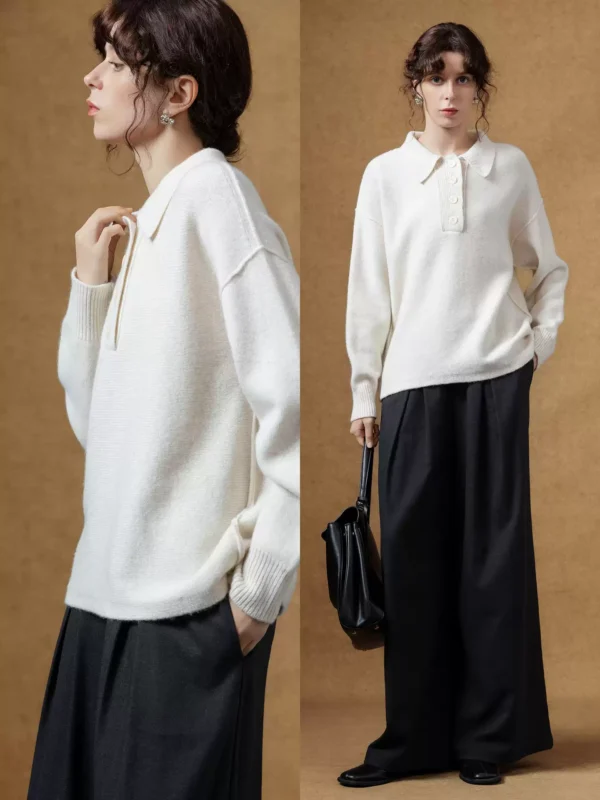 A simple soft and laid-back lapel sweater