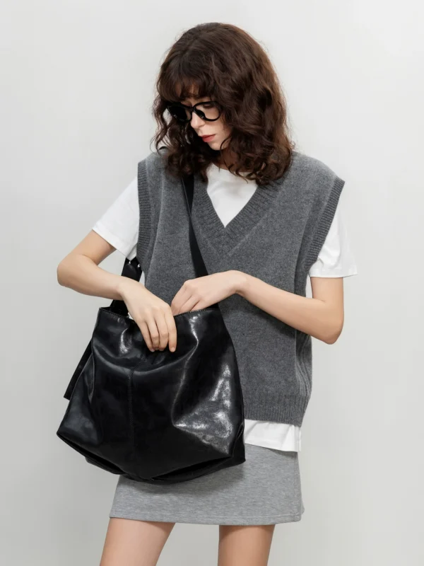 Woolen V-neck vest sweater