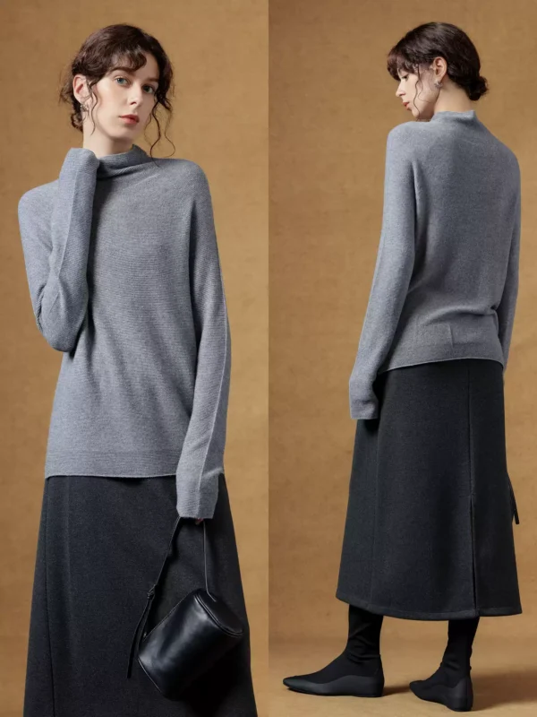 Comfortable soft and solid-colored knitted sweater