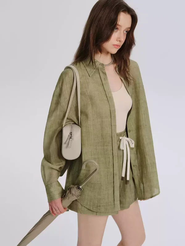 A two-piece set of thin ice-feel shorts