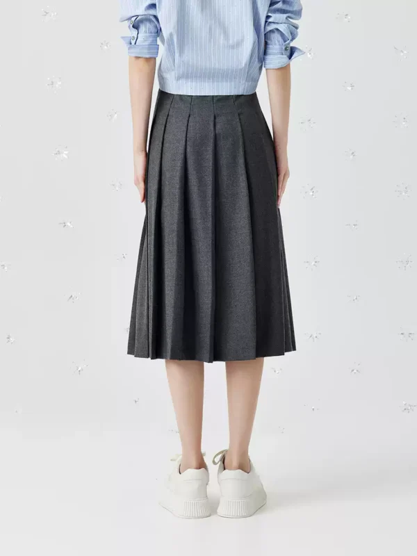 College-style wool pleated A-line skirt - Image 2