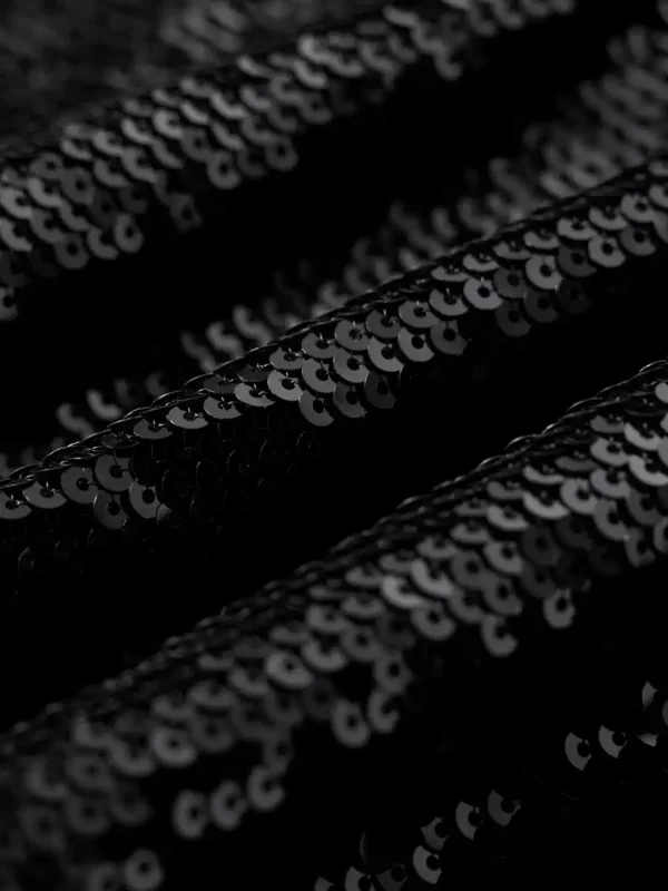 New black velvet sequined H-shaped skirt - Image 3