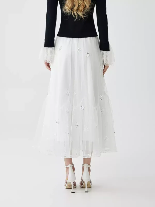 a large hemline court-style retro tulle A-line skirt - Image 2