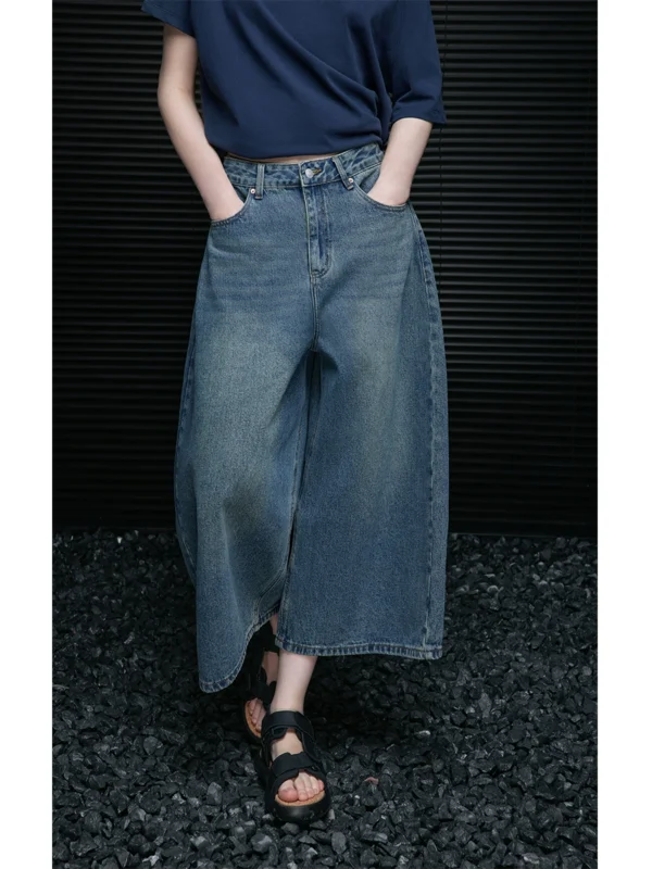 Retro distressed loose eight-inch jeans for women - Image 2