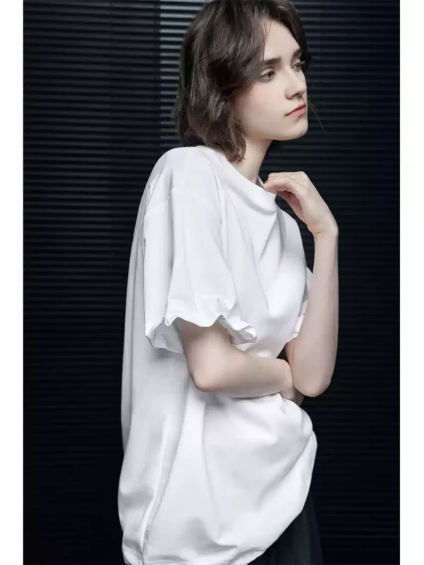 A loose white short-sleeved T-shirt top for women - Image 3