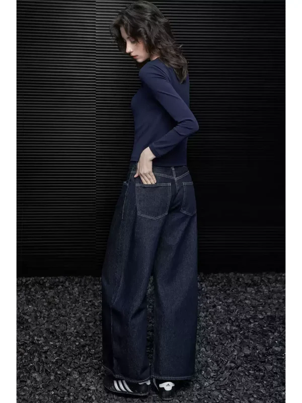 Loose and laid-back style wide-leg loose jeans for women - Image 3