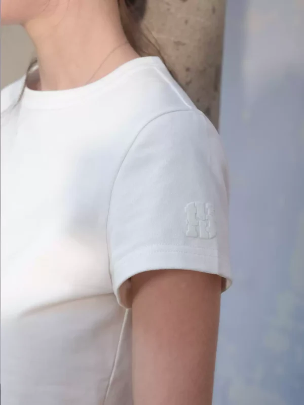 Pure cotton T-shirt for women with straight shoulders - Image 4