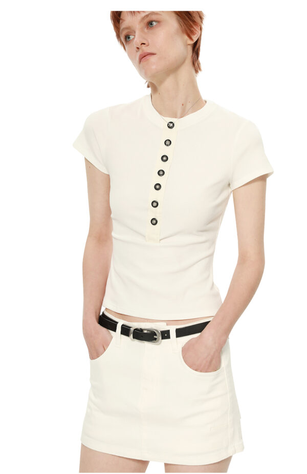 A white short-sleeved T-shirt for women - Image 3