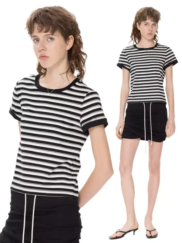 New striped short-sleeved T-shirt for women - Image 4