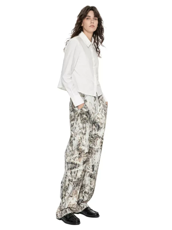 Layering white long-sleeved shirts - Image 4