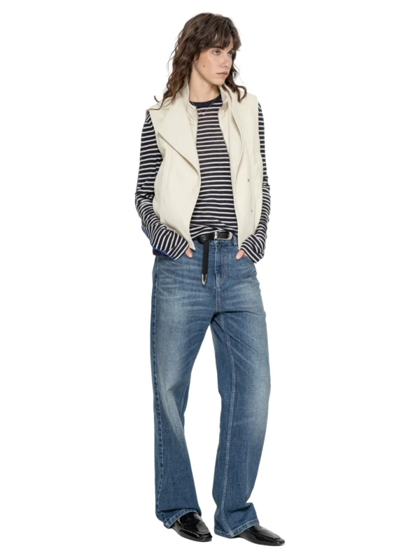 Layering a waistcoat, women's vest and waistcoat - Image 4