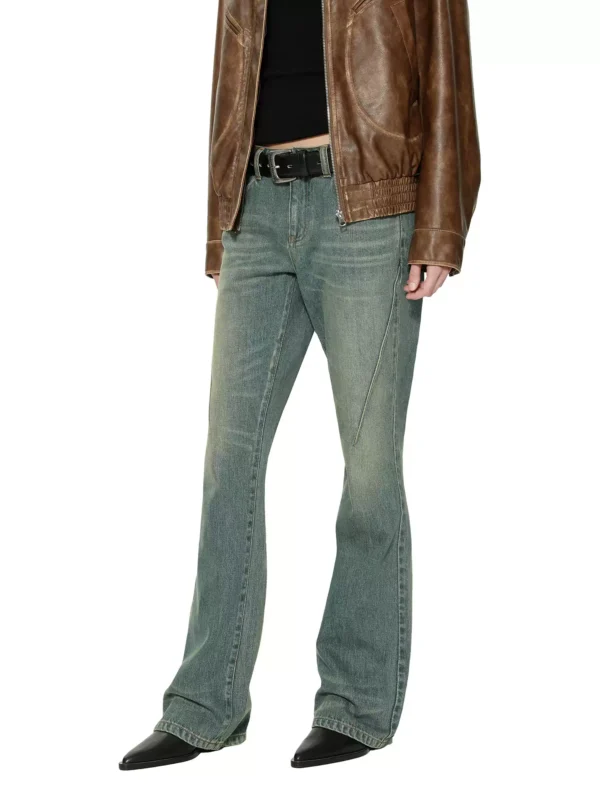 A woman in tight, slightly flared jeans - Image 2