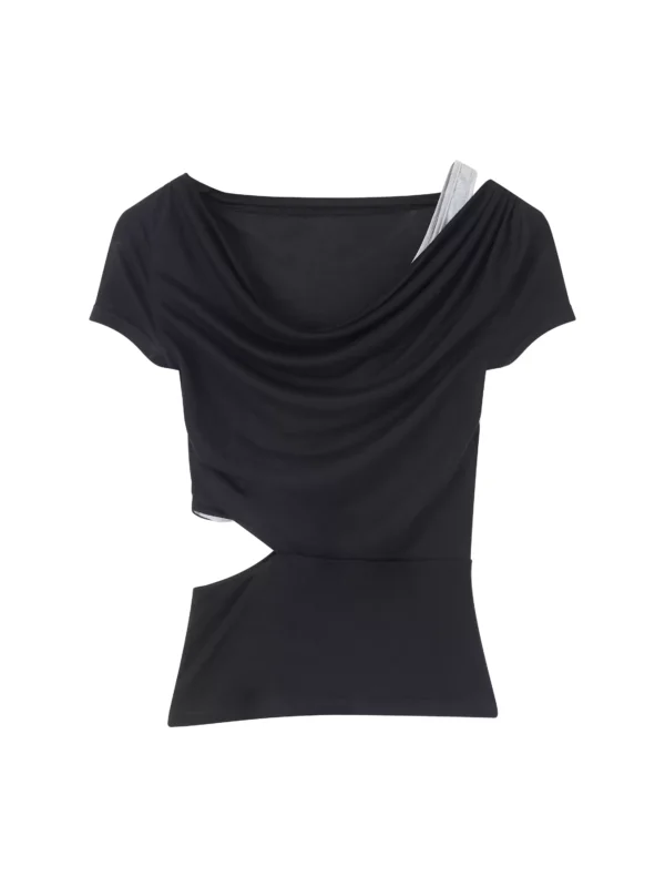 A woman in a T-shirt with a slanted shoulder and a swing neck - Image 4