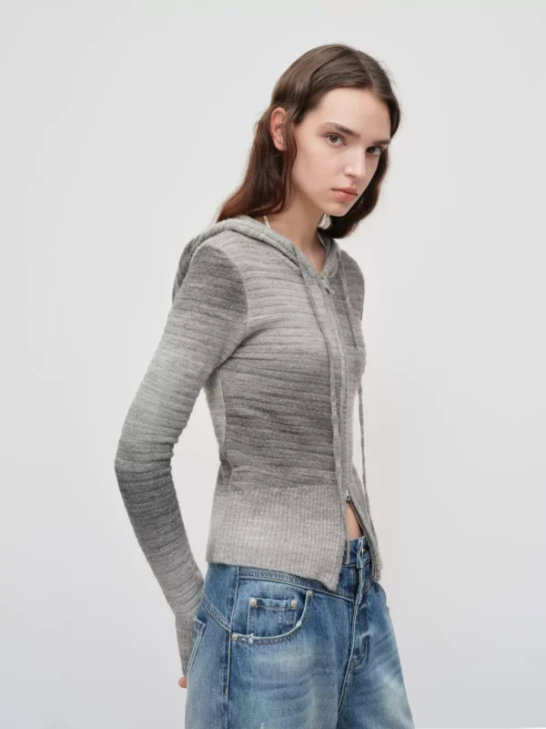 Double-zipper gradient hooded wool cardigan - Image 2