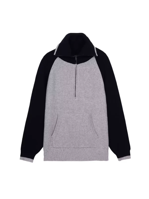 A large lapel off-the-shoulder sweater coat - Image 4