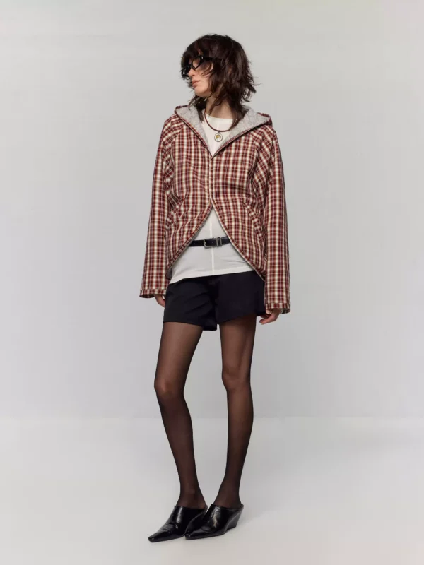 Checked wool turtle-back short coat without collar buttons