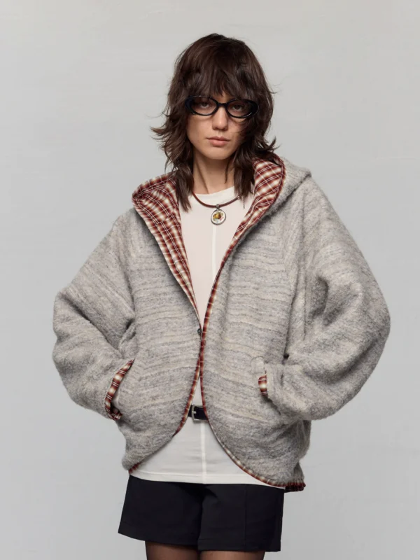 Checked wool turtle-back short coat without collar buttons - Image 3