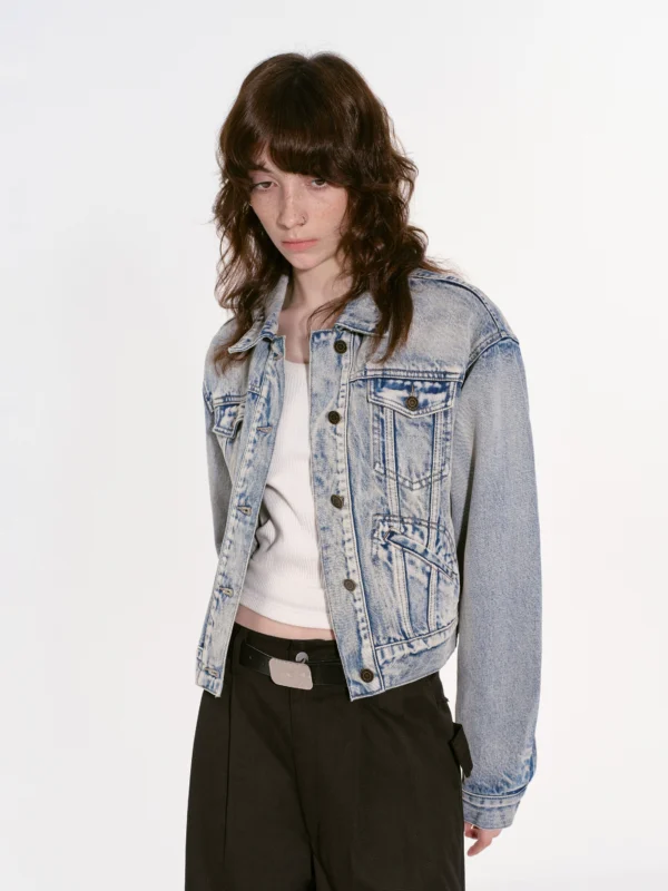 Loose, casual and short denim jacket top - Image 4