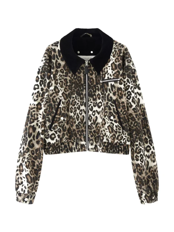 A woman in a leopard print coat on the street - Image 4
