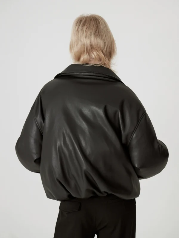 Short black pu leather down jacket for winter - Image 3