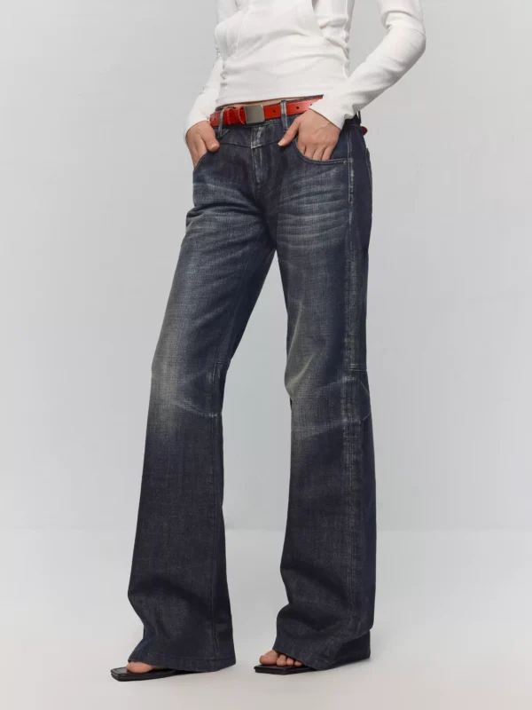 Low-waisted loose slightly flared jeans for women - Image 3