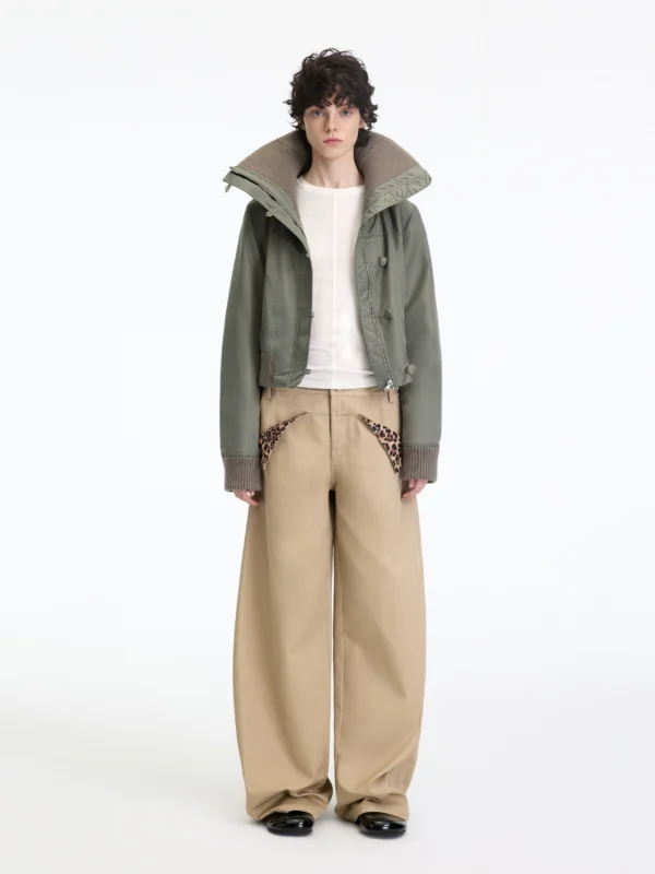 Khaki pure cotton and leopard print curved knife casual pants - Image 2