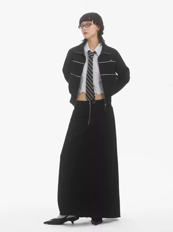 A half-length skirt with a wide hem - Image 2