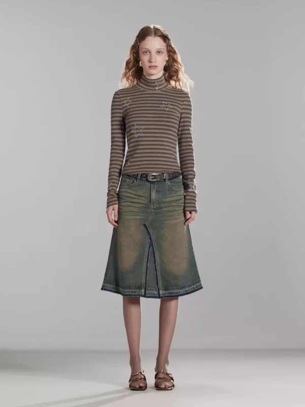 Low-waisted A-line skirt with patchwork fringes - Image 2