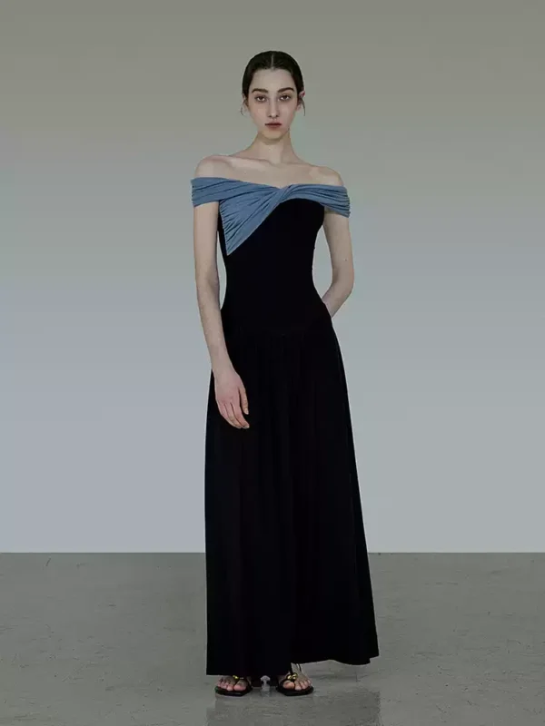 Two pairs of knitted dresses with niche designs - Image 2