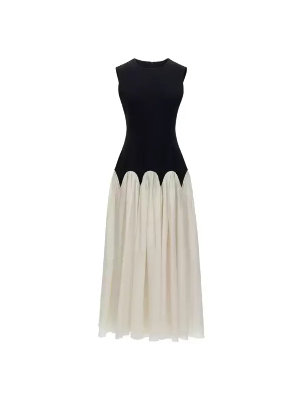 Round-neck sleeveless dress for women - Image 4