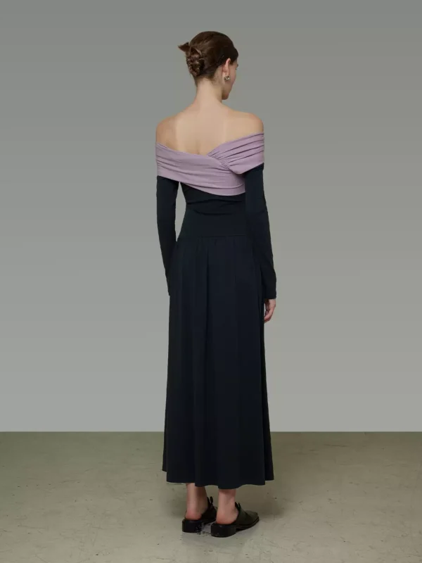 A contrasting color off-the-shoulder knitted dress for women - Image 3