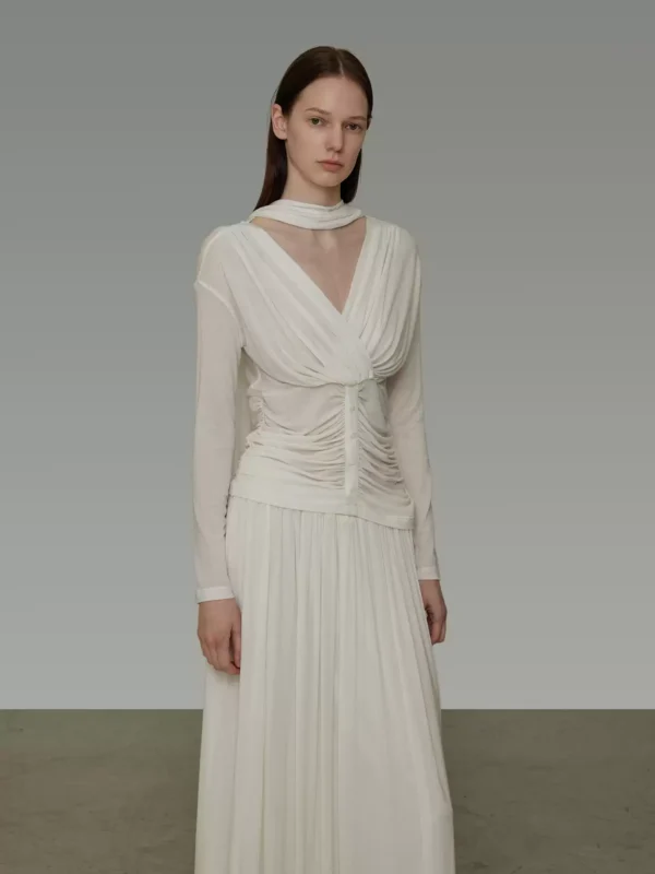 Ribbon pleated V-neck cinched-waist dress - Image 4