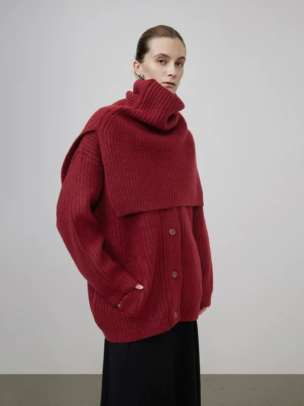 Red knitted cardigan jacket - Image 2